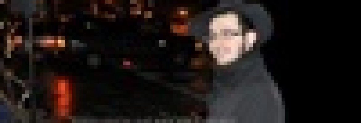 Shimon Tevel One Man Band